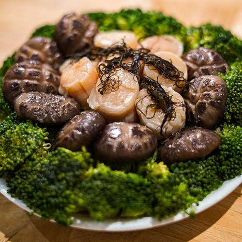 Chinese Black Mushroom with Scallops