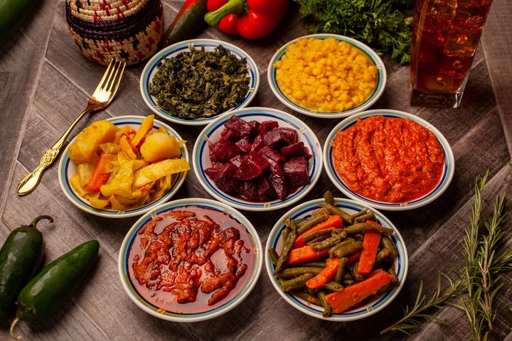 Ethiopian Signature Package (Green Salad, Dorho Kantisha, Zigni Kei wot, Engudal, Hamli Gomen)